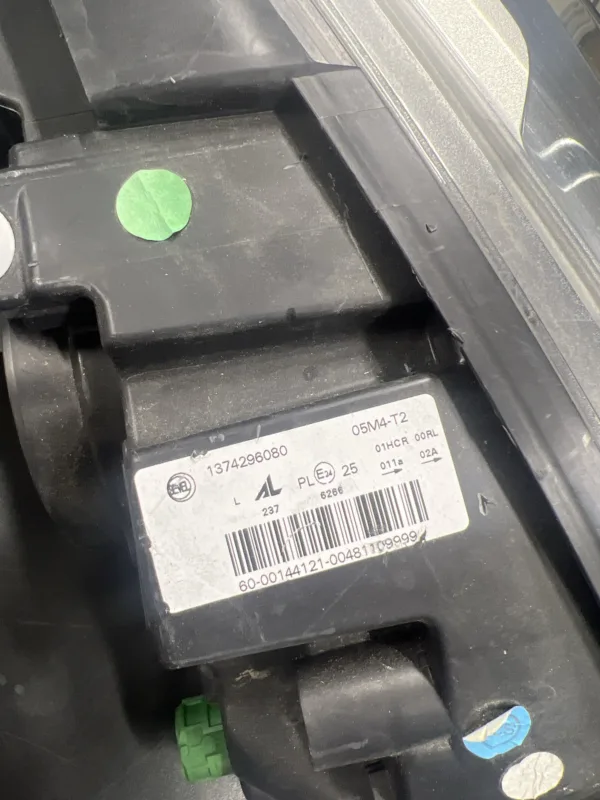 Hovedlykt venstre side til Fiat.Peugeot og Citroen ( art nr 1374296080)