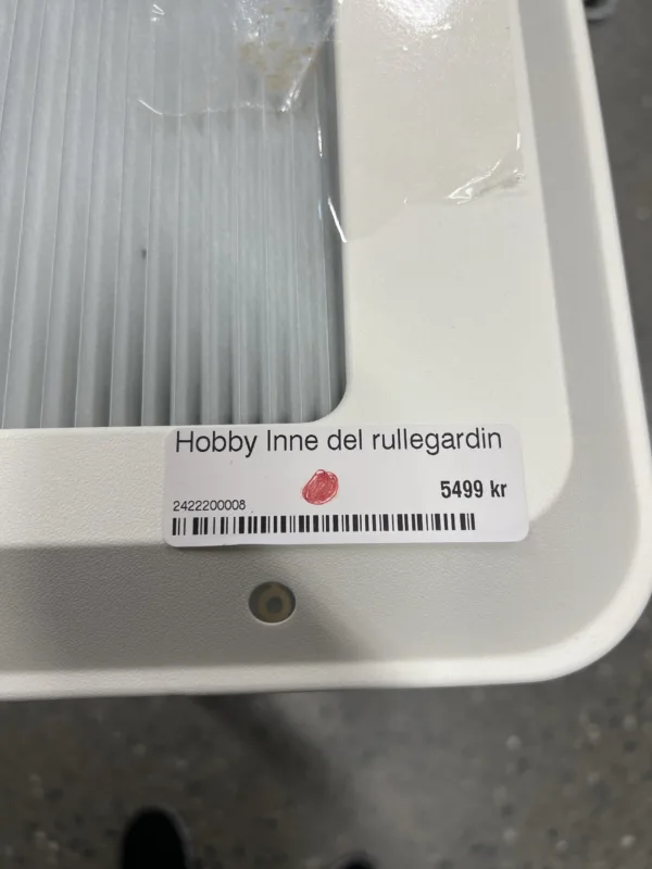 a9859d06-44cd-44c8-a025-d8512e459419-15718-0000045dd153463f_file Hobby rullegardin inne del 830x470 mm.( art 2422200008)