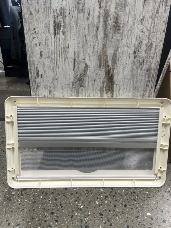 bab2c5d5-71f1-4f24-8c7d-92b87bbea01e-15718-0000045df90f73c1_file Hobby rullegardin inne del 830x470 mm.( art 2422200008)